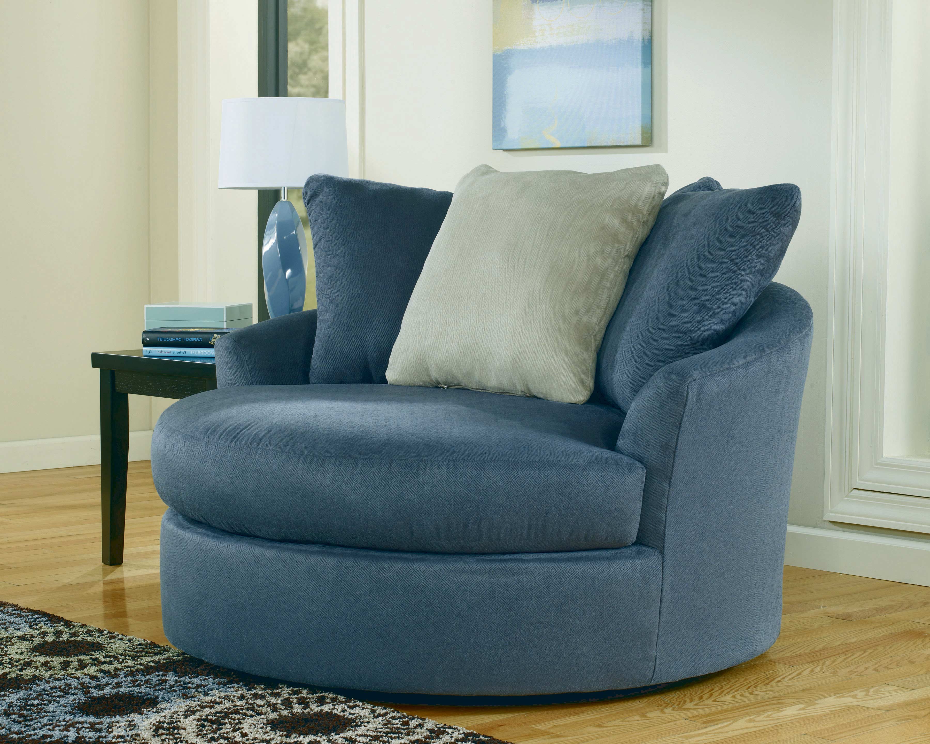 small blue living room chairs